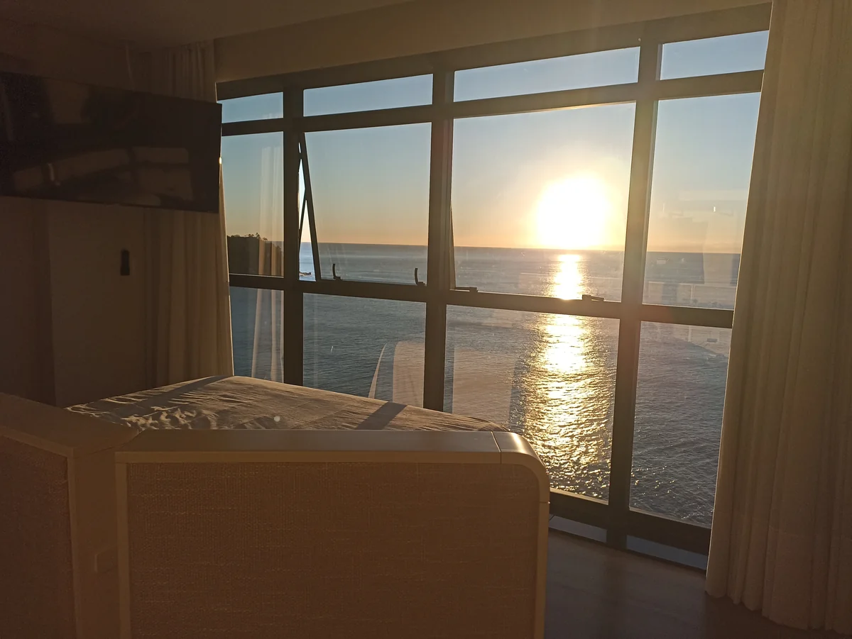 Suite com vista para o mar no hotel para casal em Itapema SC Blue Sea Hotel